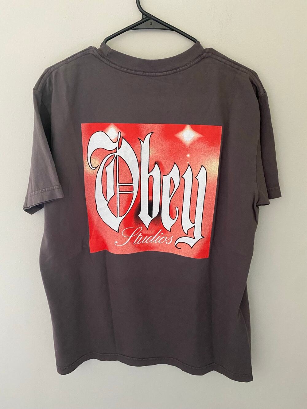 New Obey Clothing Powerhouse Graphic T-Shirt Streetwear Tee Men’s, Size Medium